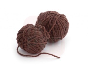 Novelo de Lã Marrom